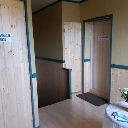 Paadimehe * Viljandi (Viljandimaa)